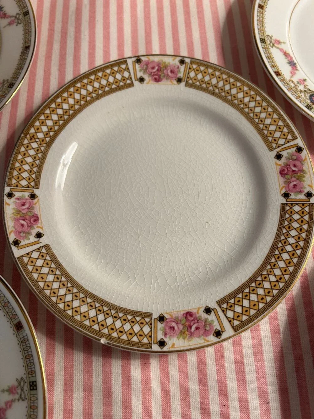 Set of Pretty Vintage/Antique Ceramic Salad/Dessert Plates